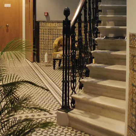 Penthouse Double Ensuite - Grand House Apartment