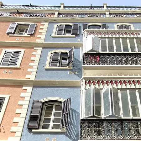 Penthouse Double Ensuite - Grand House Apartment