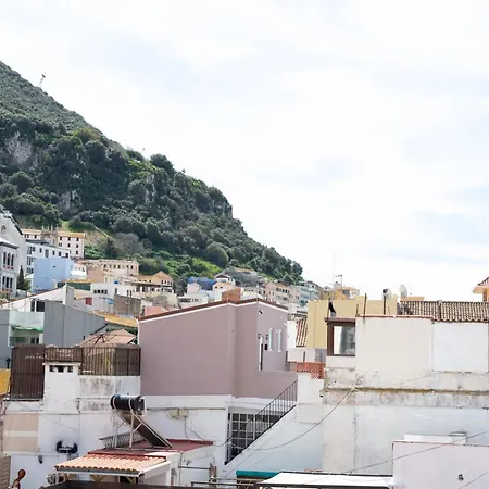 Apartment Penthouse Double Ensuite - Grand House Gibraltar